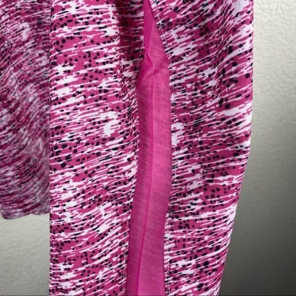 Bette & Court Pink Athletic Print Golf Pull Over - Picture 4 of 10